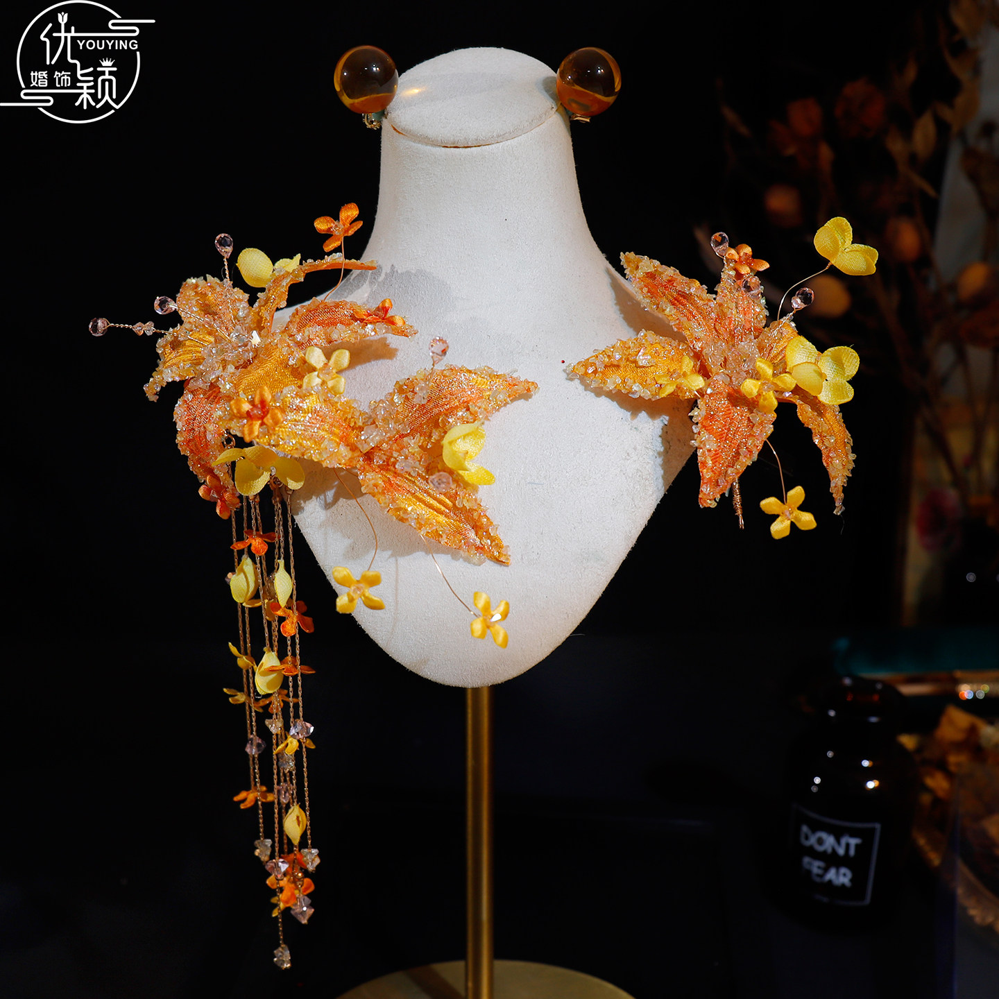 优颖新款新娘边夹橘色立体花瓣流苏水钻流苏秀禾婚纱发饰高级感
