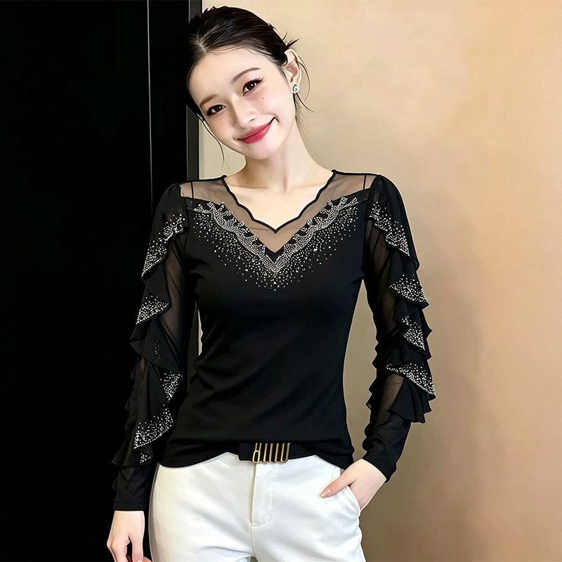 2026新款V领网纱烫钻长袖上衣女秋季洋气荷叶边拼接小衫修打底衫