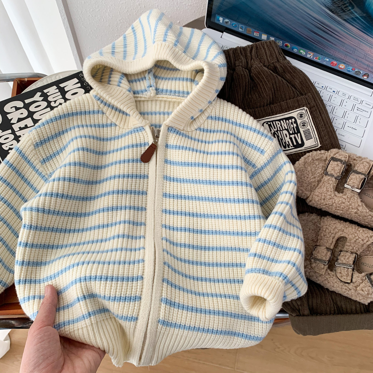 男童开衫毛衣卫衣2025新款儿童秋冬连帽条纹保暖外套宝宝针织衫潮