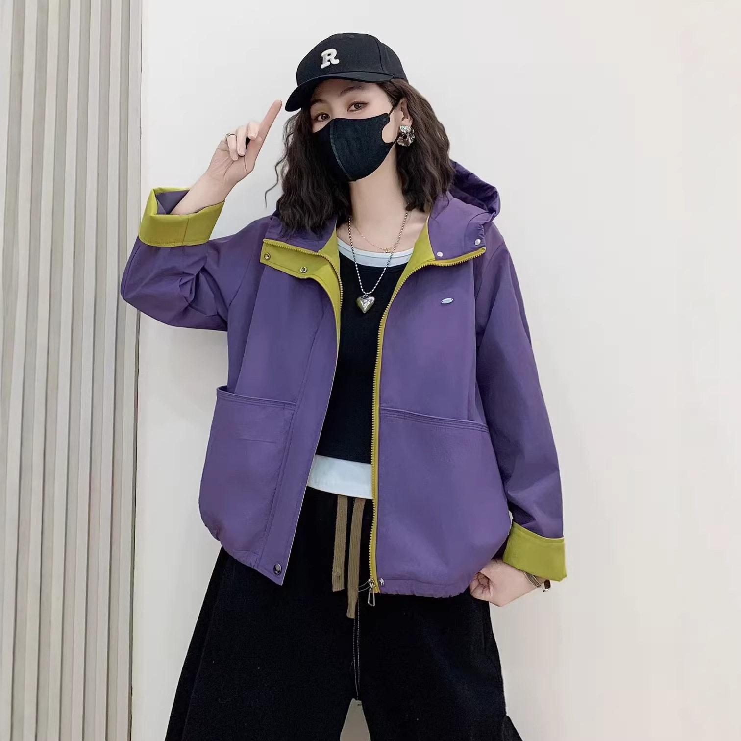 撞色冲锋衣外套女春秋2026新款今年流行爆款宽松连帽工装夹克上衣