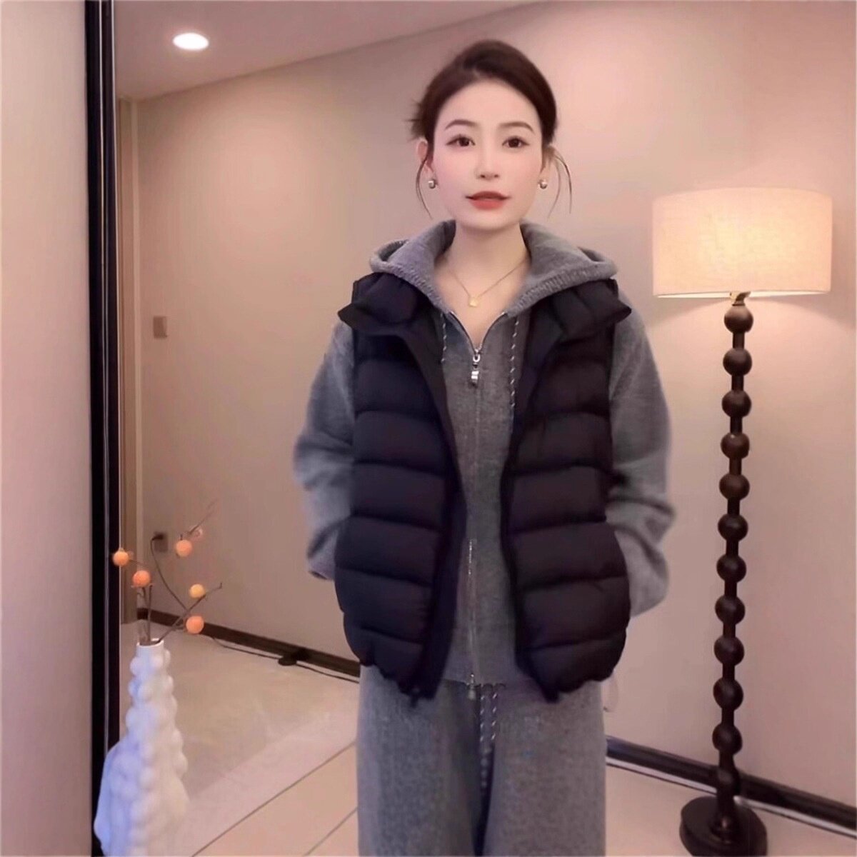 立领排骨羽绒马甲女外穿2025秋冬季新款小个子白鸭绒保暖背心坎肩