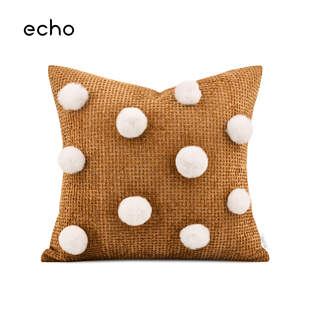 echo现代简约轻奢样板间橘橙黄色系卡通毛毛球儿童房床品方枕靠垫