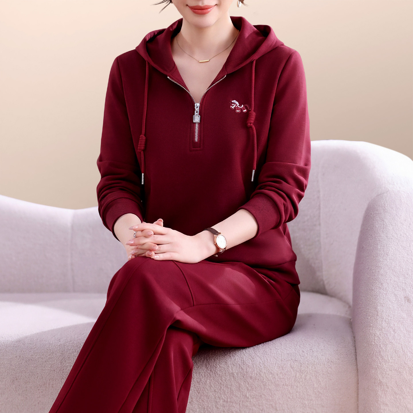 休闲户外运动服套装女士2026新款春秋季时尚气质连帽半开衫两件套