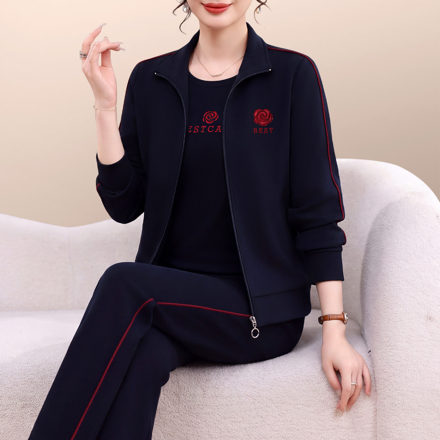 休闲运动服套装女2026新款秋季时尚洋气减龄妈妈立领印花色三件套