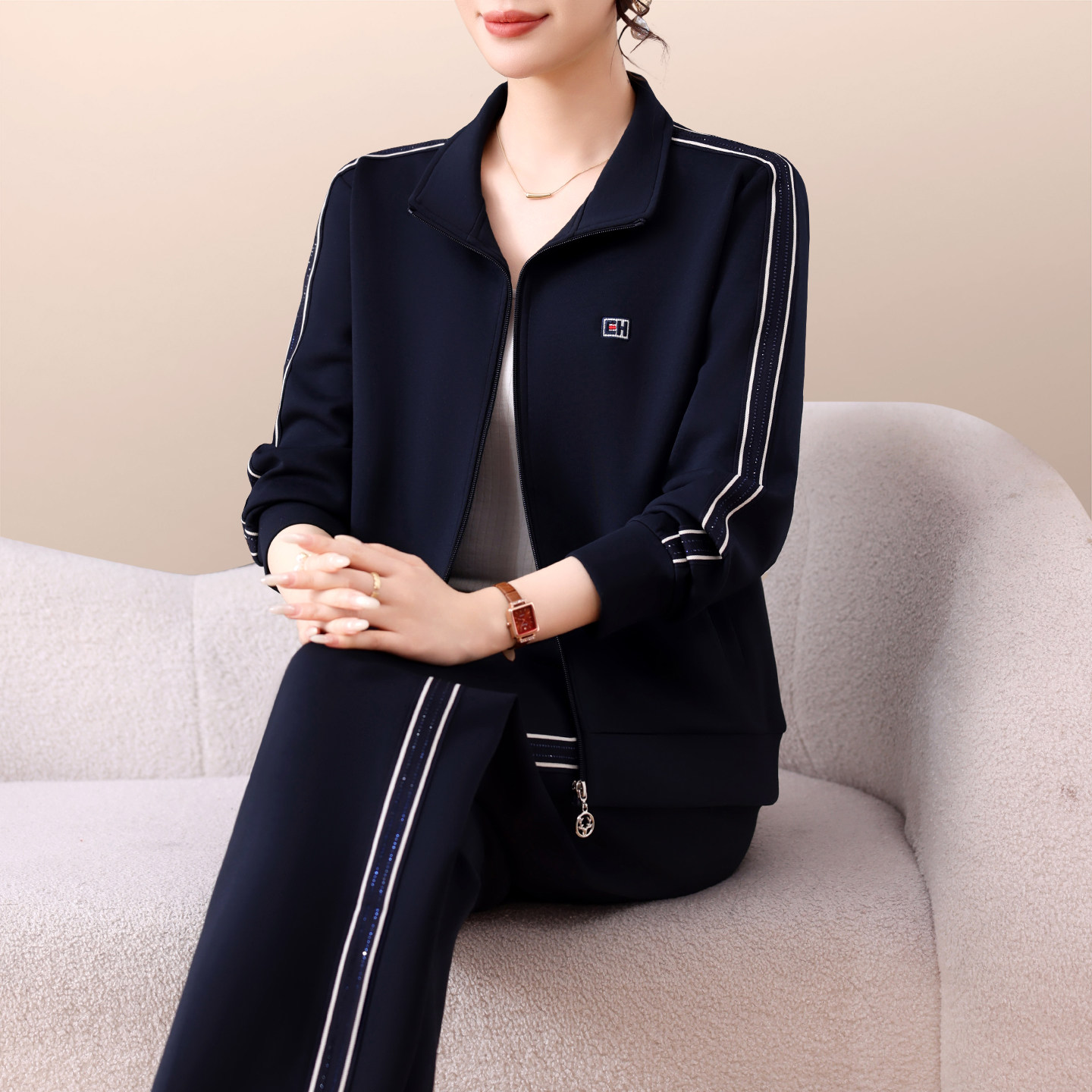 春秋女士运动套装2026新款时尚洋气质中年妈妈减龄显瘦大码两件套
