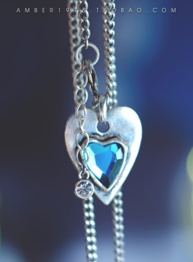 No.233 挪威A&C 北欧风信物感 合金镀银人造宝石镶嵌镜蓝水晶项链