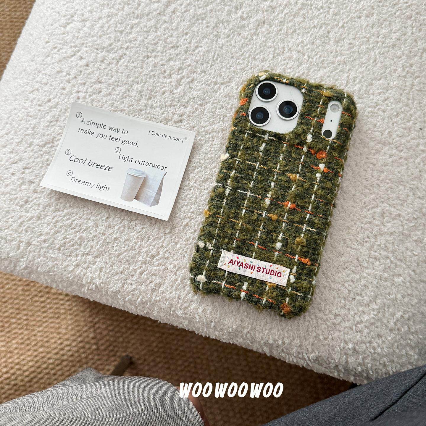 致翼小众ins高级苔藓绿格纹毛绒手机壳适用iphone16pro