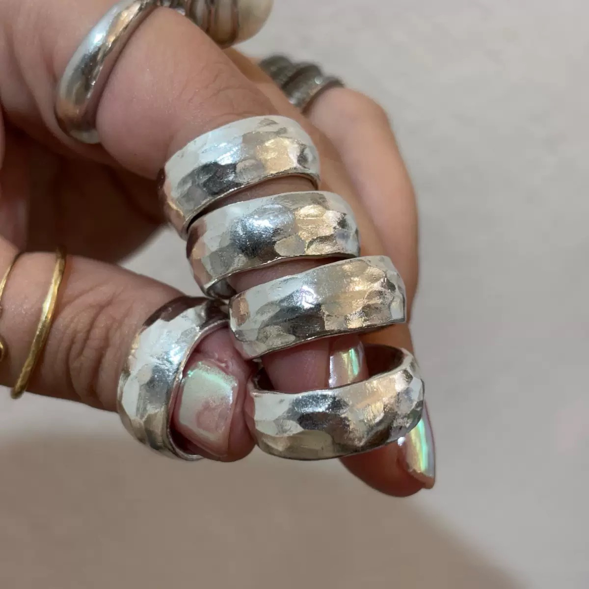 泰国清迈手工锤纹925纯银戒指女小众设计感高级轻奢食指戒情侣