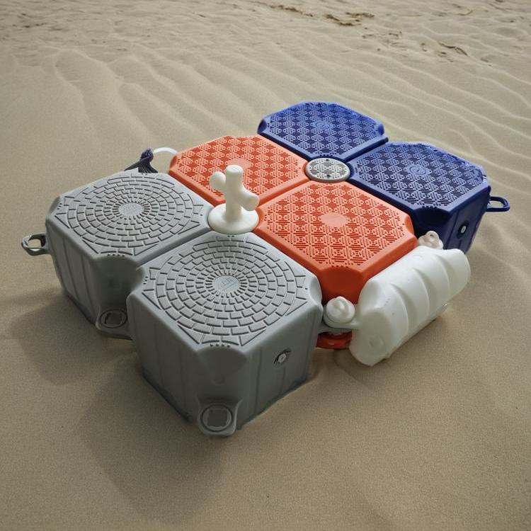 水上浮筒码头平台铝合金结构游艇泊位浮动码头海上浮桥厂家直销