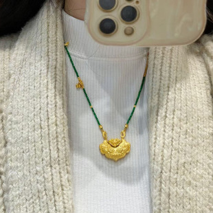 新中式 天然干青冰种正阳绿翡翠毛衣链国风古法金锦鲤平安锁项链女