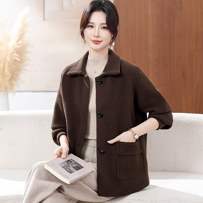 春秋季毛呢翻领外套新款大口袋上衣服秋冬外搭两件套女装纯色开衫