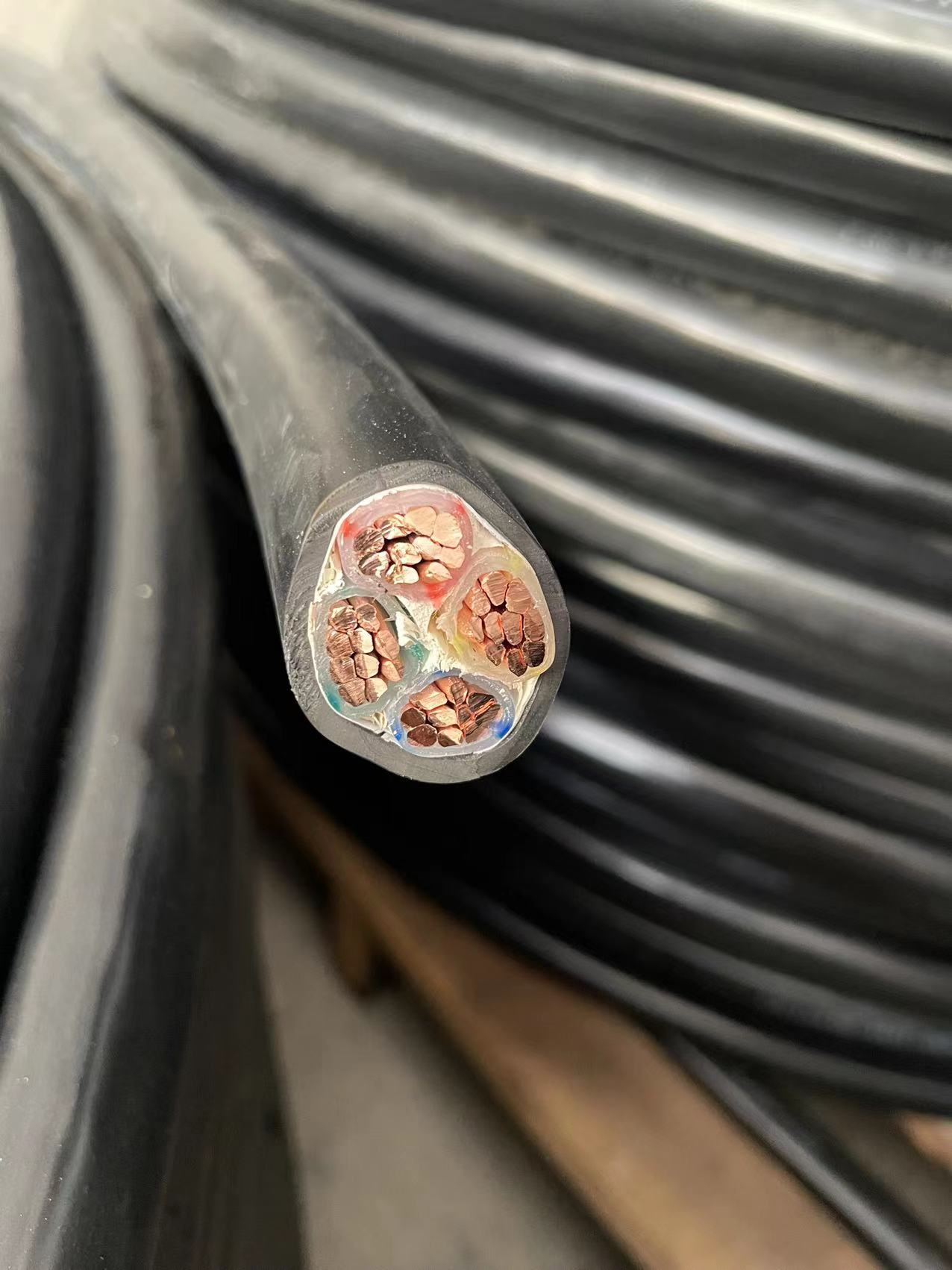 YJV3*50+1铜芯电缆线4