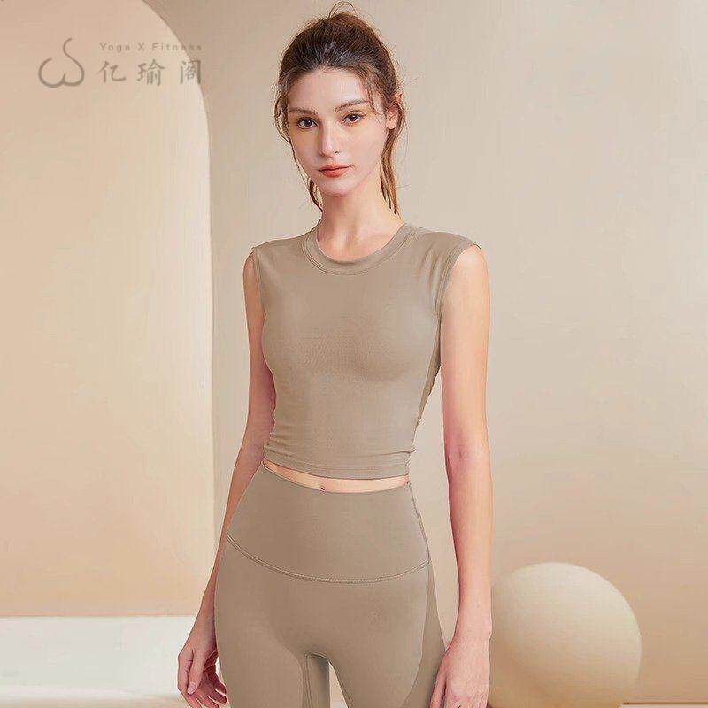 女背心带垫瑜伽短款修身潮上衣