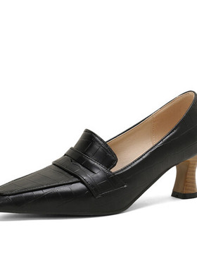 鳄鱼纹马蹄跟中口鞋黄色黑色皮鞋紫色中跟单鞋大码46 47 48 49 50