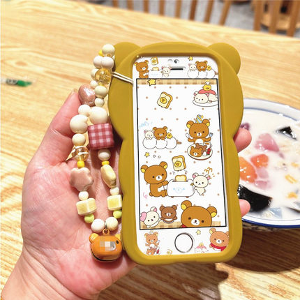 卡通小熊适用苹果13pro可爱钢化玻璃膜新款iPhone4s/5s/se/se2/15全屏16手机彩膜轻松熊7plus/6s/6splus