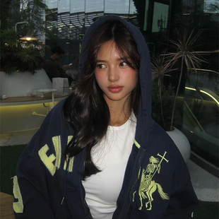 美式复古开衫连帽卫衣外套女2025新款秋冬加绒加厚初中生刺绣上衣