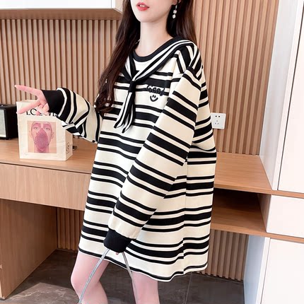 大码女装胖mm长袖连衣裙女200斤洋气独特装饰孕妇中长款刺绣卫衣