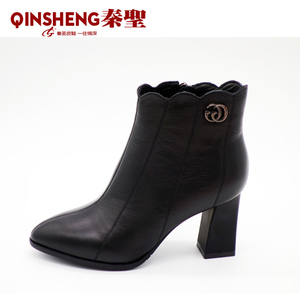 秦圣皮鞋冬季新款真皮女棉鞋保暖女靴短靴18595