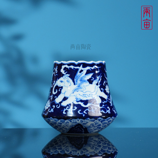 两亩陶瓷蓝底海水瑞兽花口杯260ml 景德镇釉下彩青花手绘主人杯