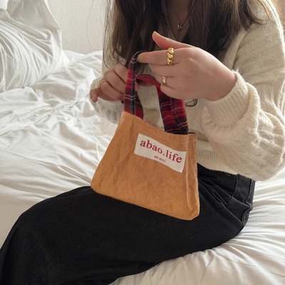 阿宝可爱迷你小手提包