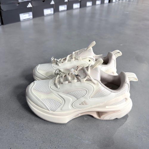 Adidas 阿迪达斯 女款缓震舒适经典时尚老爹鞋运动休闲鞋 JP6532