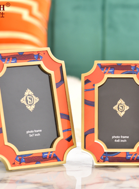 轻奢样板间婚房装饰品相框摆件相框金属桌面摆台相框6寸/7寸装饰