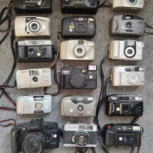 复古胶卷相机 拍摄模型道具二手坏傻瓜相机摆件报废拍照充数