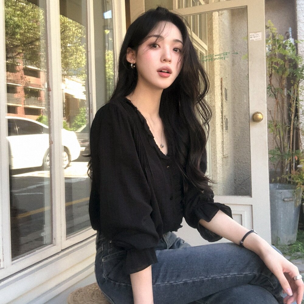 韩国chic法式气质V领木耳边褶皱设计喇叭袖休闲衬衫上衣女