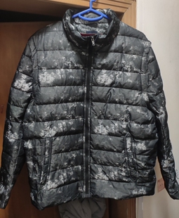 抵御寒冷大牌D丹尼男款羽绒服