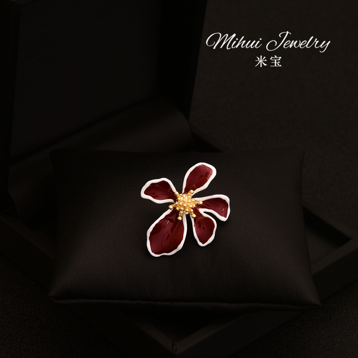 设计师款优雅红色鸢尾花胸针旗袍高级感别针夏季领口防走光小扣针图片