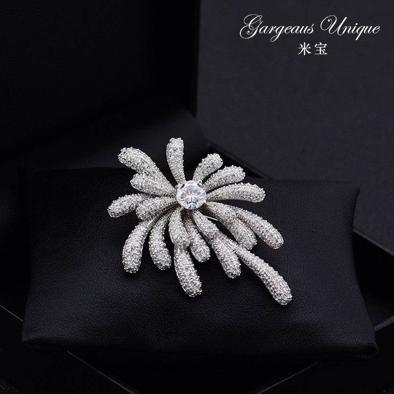 피는 아름다운 낭만적 인 불꽃 놀이 브로치 여성 코트 자켓 액세서리 하이 엔드 코사지 핀 버클 기질 다목적 선물