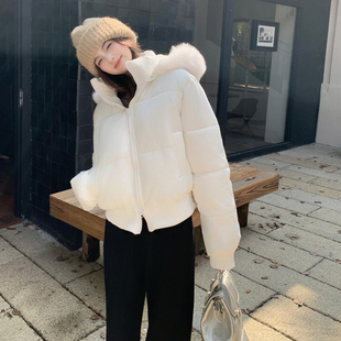 白色毛毛领连帽羽绒服女款秋冬季小个子短款加厚保暖棉服外套上衣