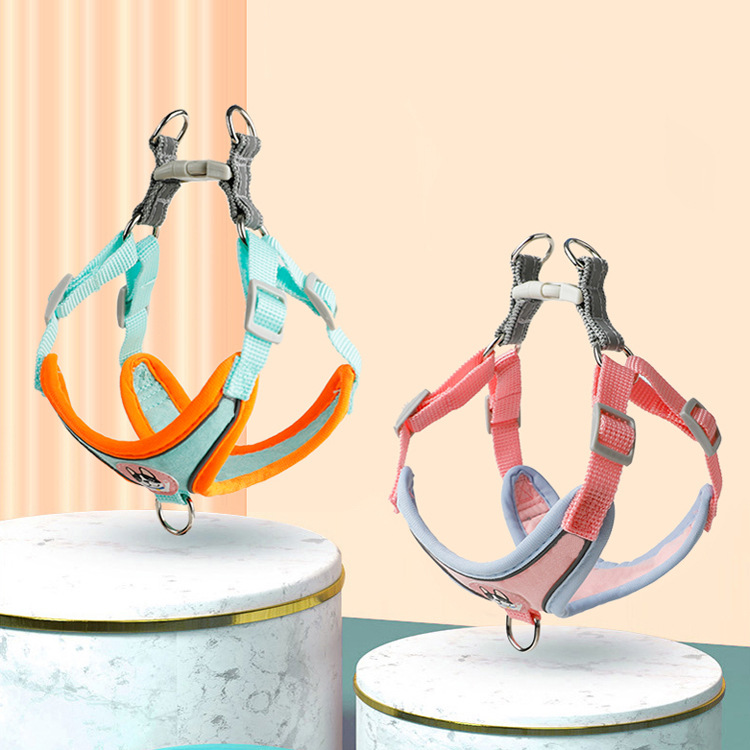 新款宠物胸背带 背心式狗背带小型犬狗绳子反光狗狗牵引绳