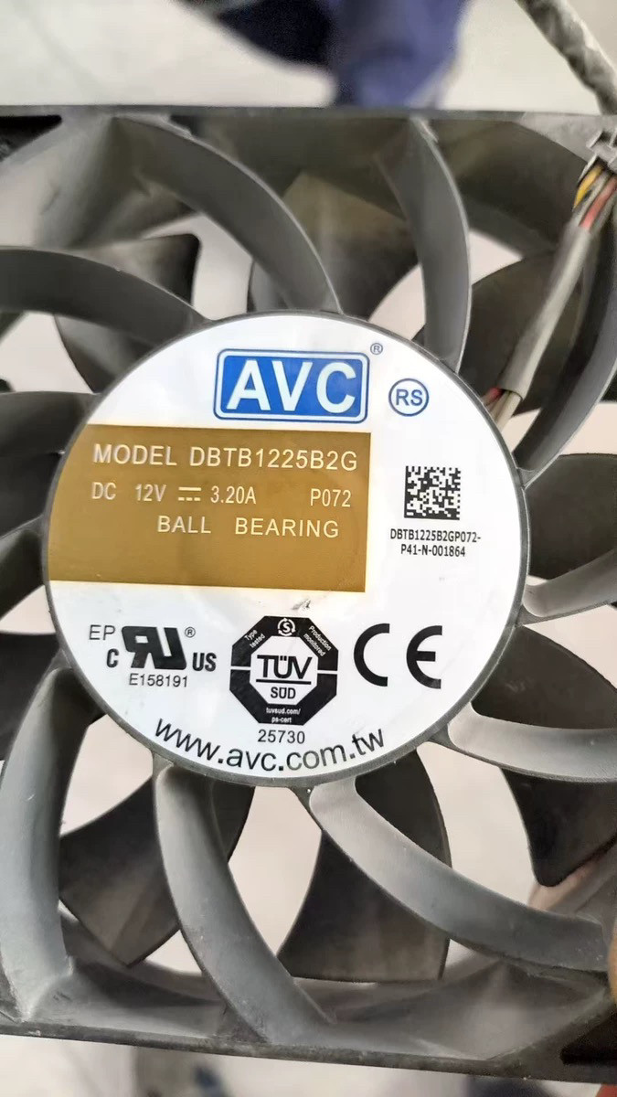 DBTB1225B2G 奇宏AVC 12025 12V 3.20A 12cm暴力高转速大风量风扇