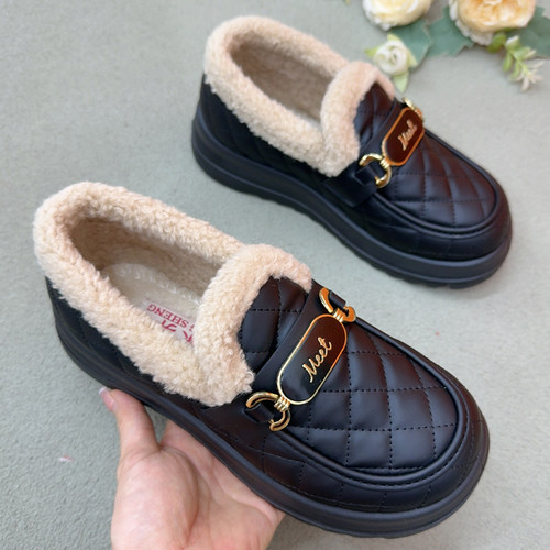 冬季时尚雪地靴女加绒保暖防滑