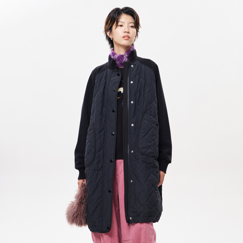 插肩袖、贴袋、贴布绣花