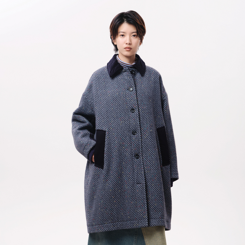 撞色领、树脂扣、裥棉