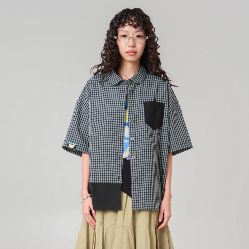 MOVEUP幻走2026夏季新款.FUN系列织唛贝壳扣格子贴袋短款衬衫女