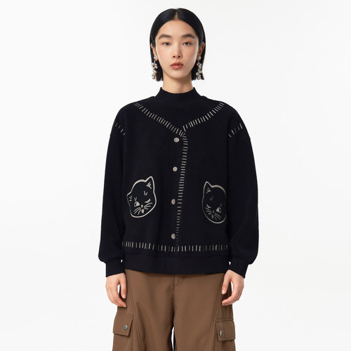 小高领 贴布绣花 假两件