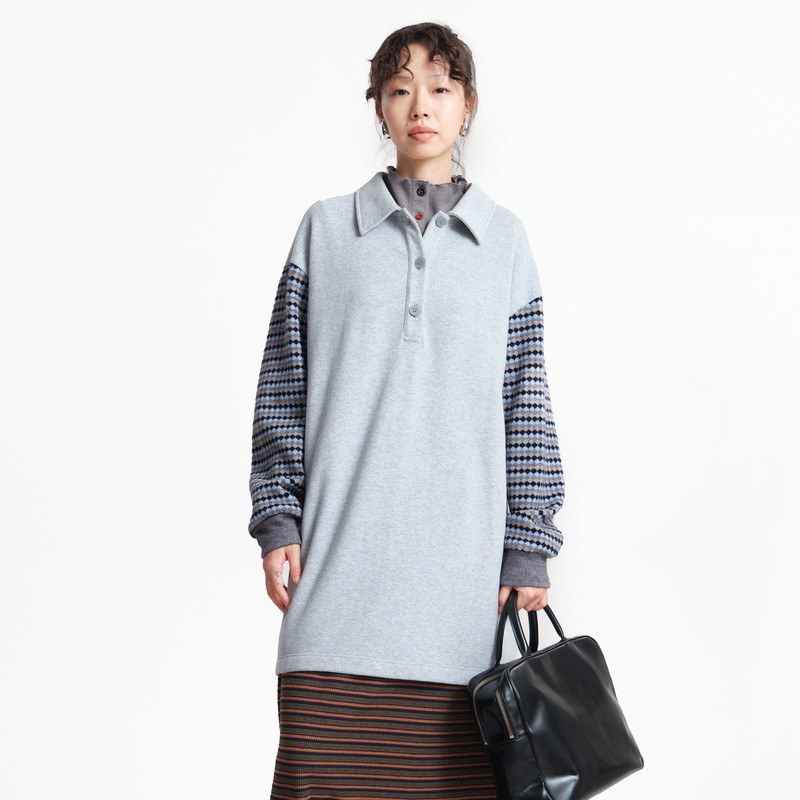 翻领、四色菱形提花、手感舒适