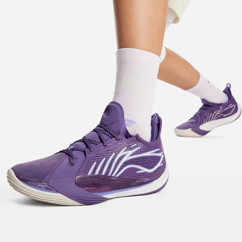 李宁音速13低帮篮球鞋