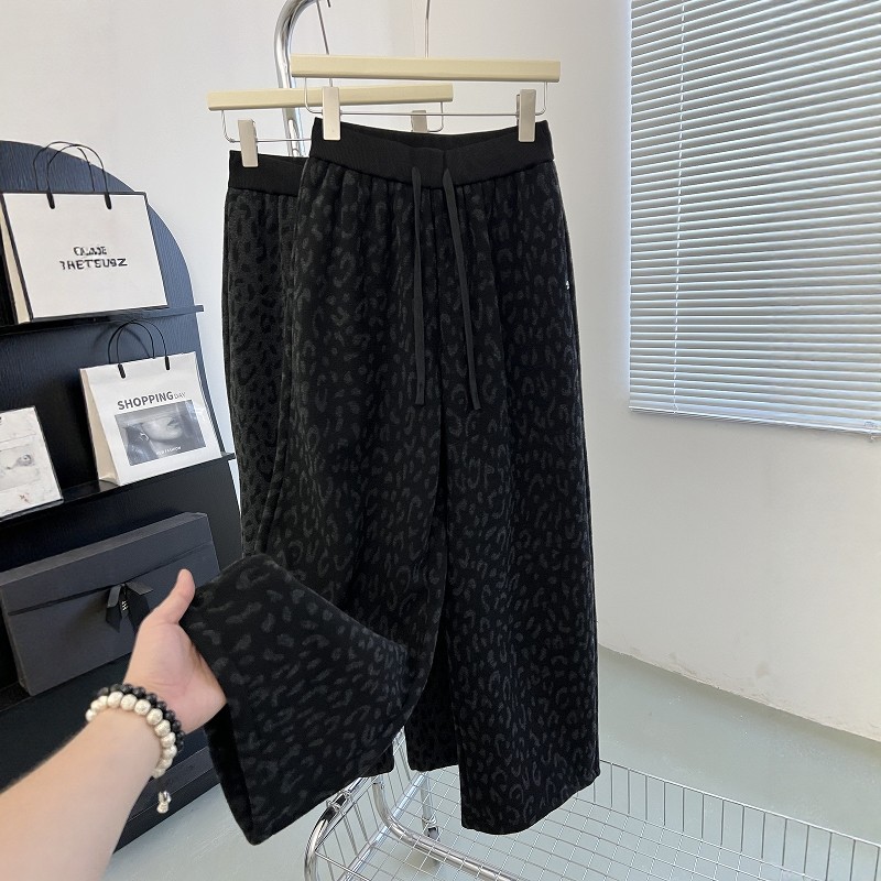 复古软糯米豹纹阔腿裤女慵懒加绒加厚保暖毛呢两穿直筒束脚弯刀裤,女装/女士精品,休闲裤,淘宝优惠券,粉丝福利购,淘宝优惠卷