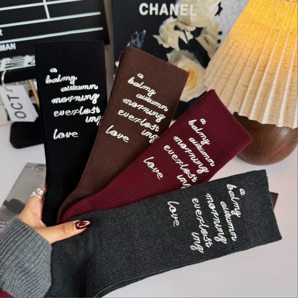 2025新款秋冬款烫印字母袜子女高筒双针纯色ins百搭网红长筒堆堆,女士内衣/男士内衣/家居服,长筒袜,淘宝优惠券,粉丝福利购,淘宝优惠卷