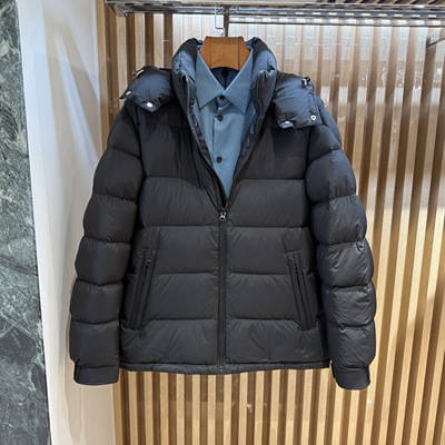 路卡迪龙秋冬外套羽绒服连帽休闲