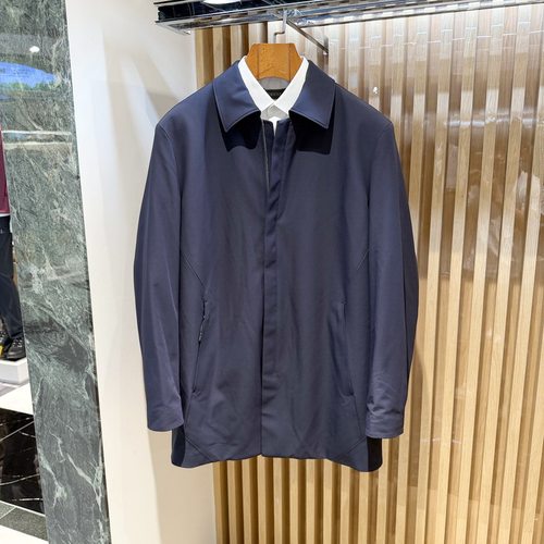 路卡迪龙秋冬尼克服翻领商务棉服