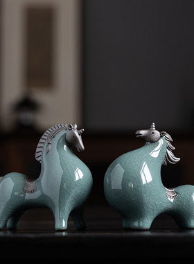 中式哥窑唐马陶瓷摆件茶室装饰