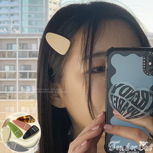 Fenton Hairpin 韩国INS风字母装饰纯色水滴形弹簧夹醋酸发夹