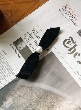 Black Velvet Bow hairpin 小香风珍珠黑色丝绒鸭嘴夹天鹅绒边夹