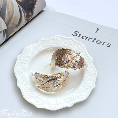 金色羽毛弹簧夹金属树叶发夹