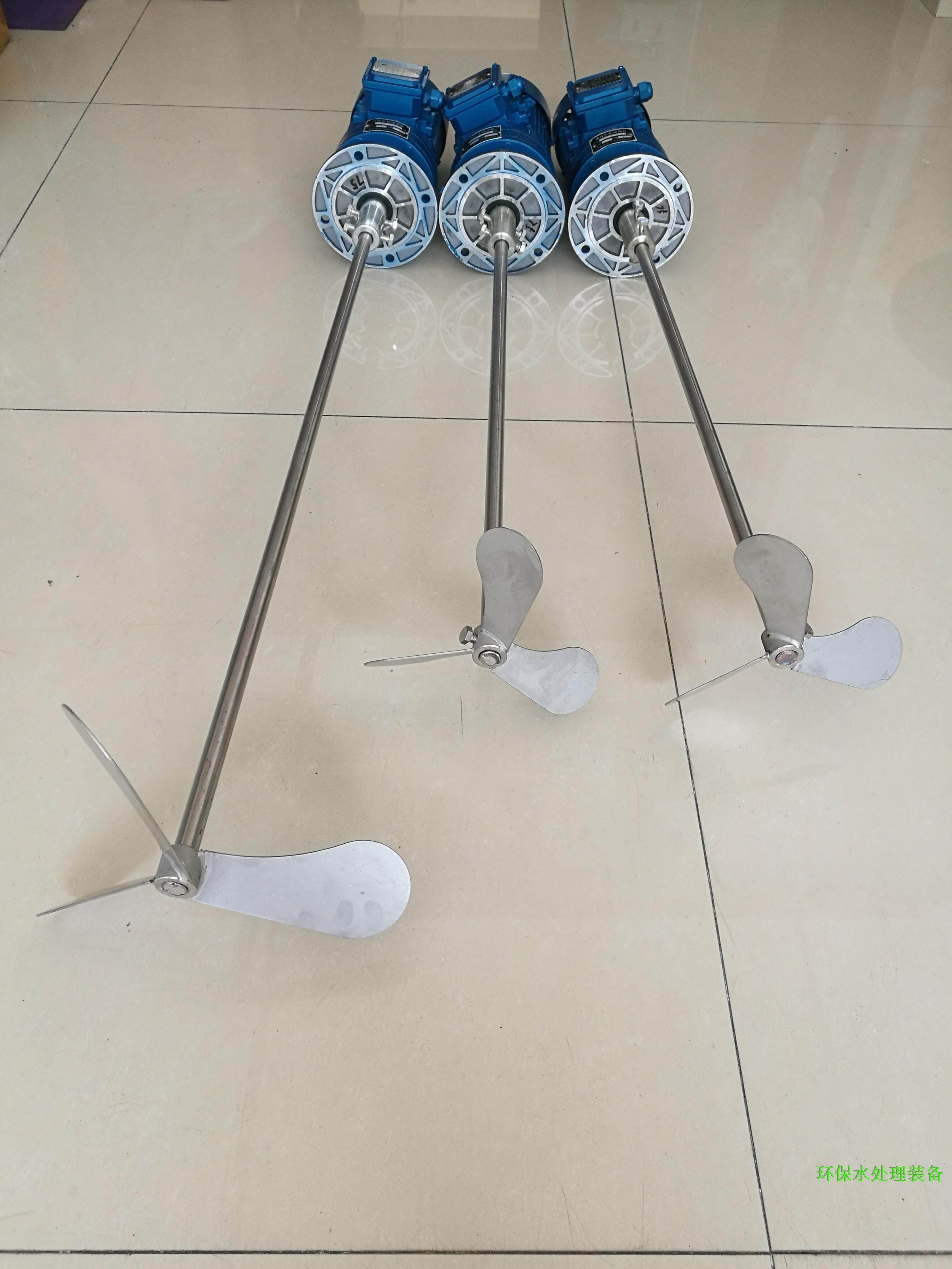 加药搅拌机 BLD型立式液体搅拌机 搅拌桶小型混合机  加药箱搅拌在类目 五金/工具, 机电五金, 变速机, 行星摆线针轮减速机中 - 来自Buy2taobao.com提供专业的淘宝代购服务